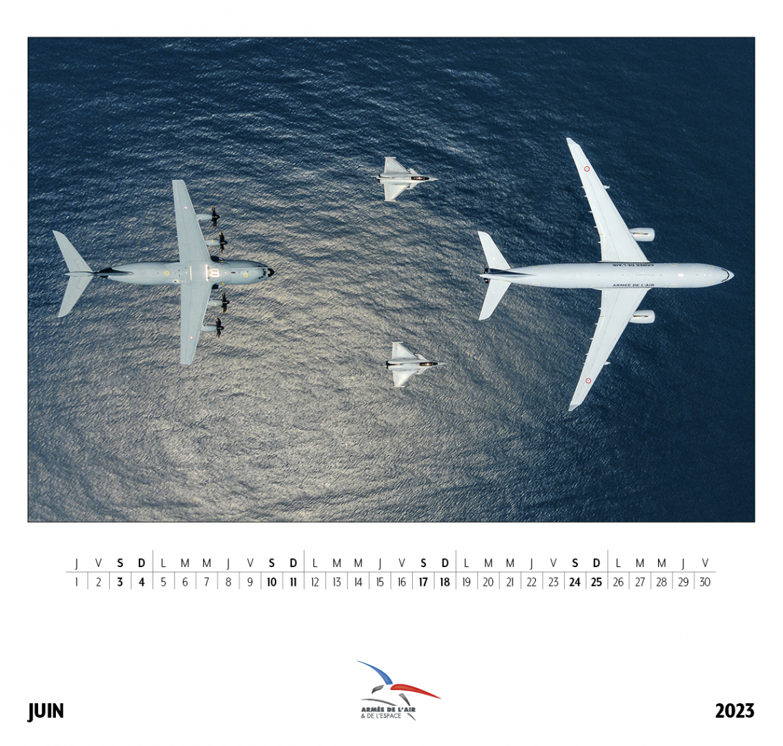 Page du mois de juin du calendrier 2023 de l'armée de l'Air et de de l'Espace