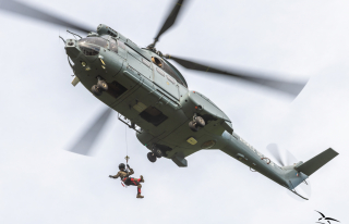 Hélicoptère participant à l’exercice « Hirondelle » 2022, sur la BA 126 de Solenzara
