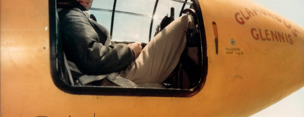 Le capitaine Chuck Yeager dans son BELL XS-1 "Glammour Glennis"
