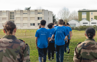 Les lycéens de la classe de Défense sur la BA 106 de Bordeaux-Mérignac à l'occasion de la journée sport-armées-jeunesse